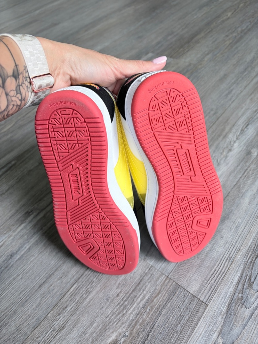 Puma Sneakers - Picture 7 of 9